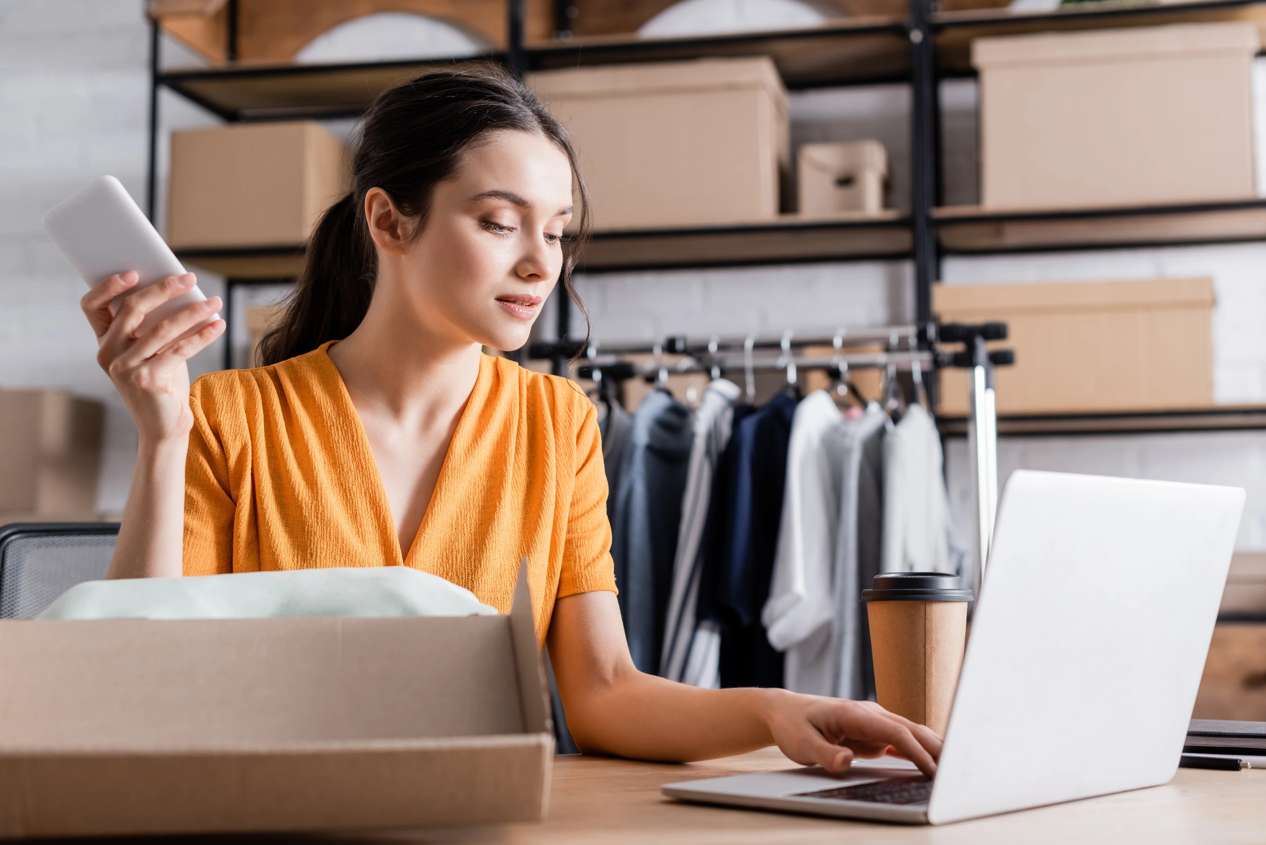 Start E-Commerce Businesses in Dubai